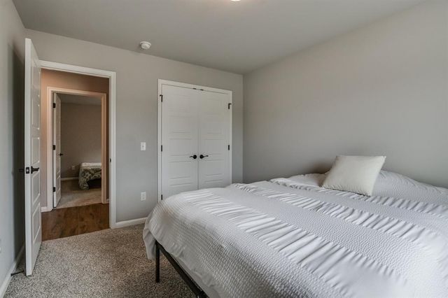 4121 NW 152nd Terrace, Edmond, OK 73013