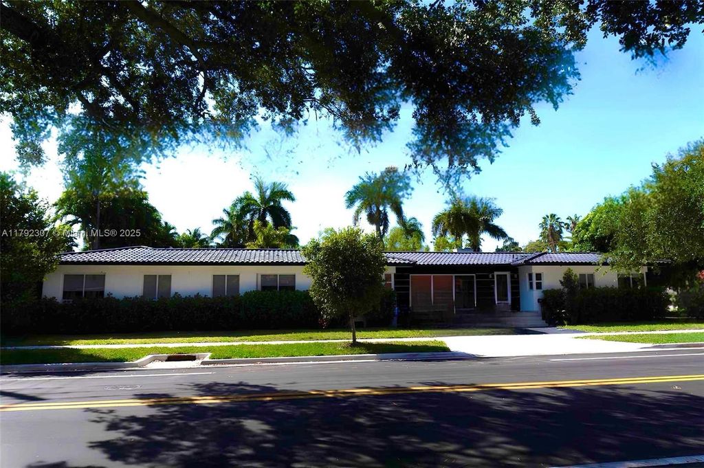 1955 SW 5th Ave, Miami, FL 33129