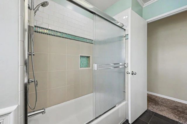 6382 Lake Shore Drive, San Diego, CA 92119