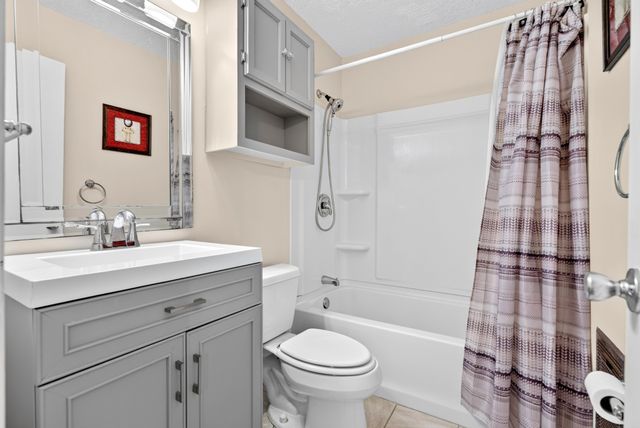 70 Hailey Ln, Springville, TN 38256