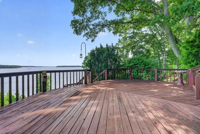 70 Hailey Ln, Springville, TN 38256