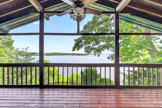 70 Hailey Ln, Springville, TN 38256
