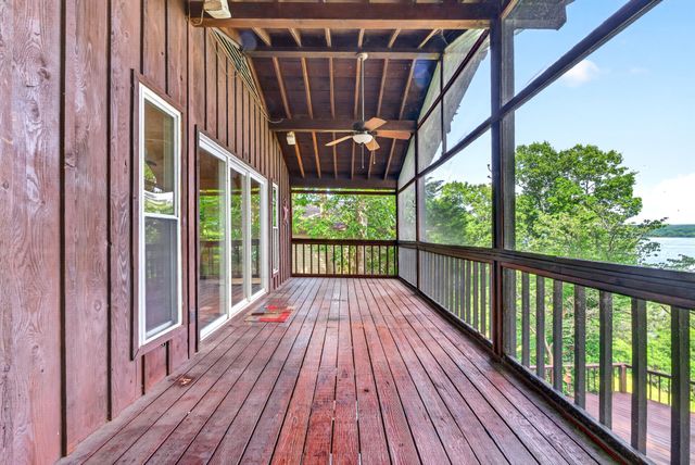 70 Hailey Ln, Springville, TN 38256