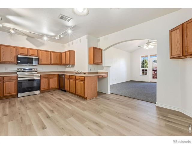 4672 W 20th St Rd 2323, Greeley, CO 80634