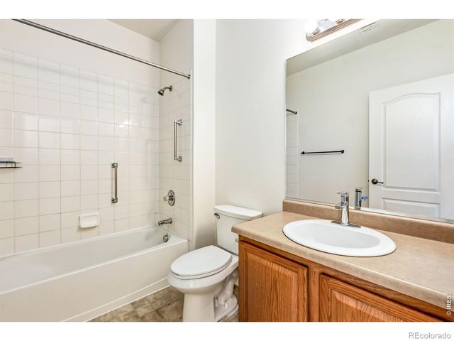 4672 W 20th St Rd 2323, Greeley, CO 80634