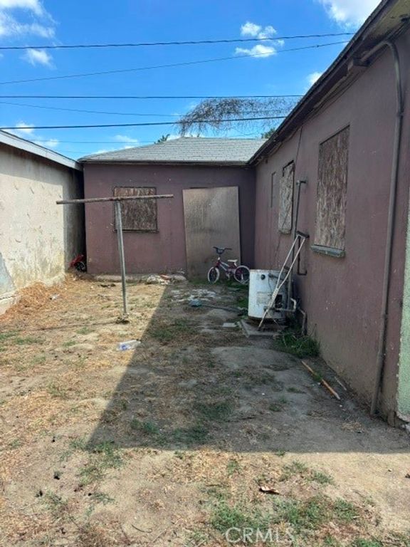 424 WARD Avenue S, Compton, CA 90221 — photo 5