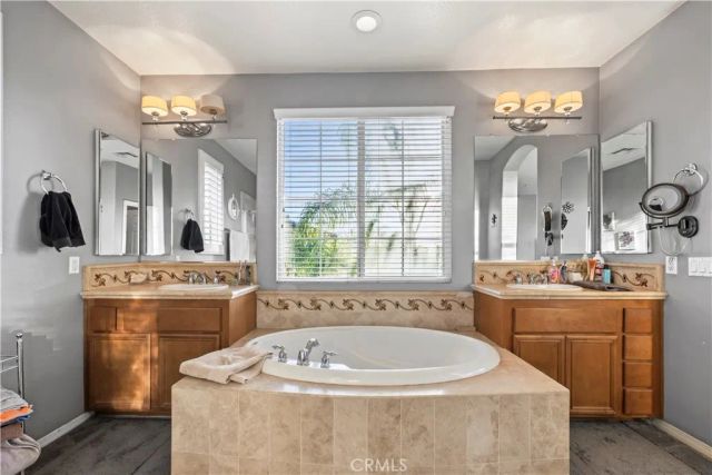 1551 Rose Arbor Court, Redlands, CA 92374
