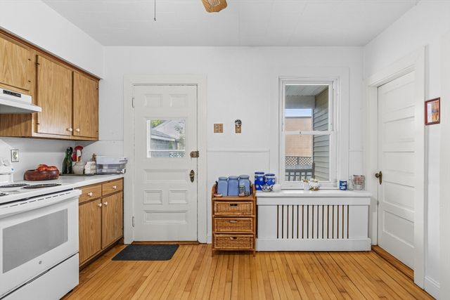 32 Milton St, New Bedford, MA 02740