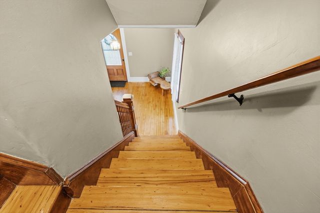 32 Milton St, New Bedford, MA 02740
