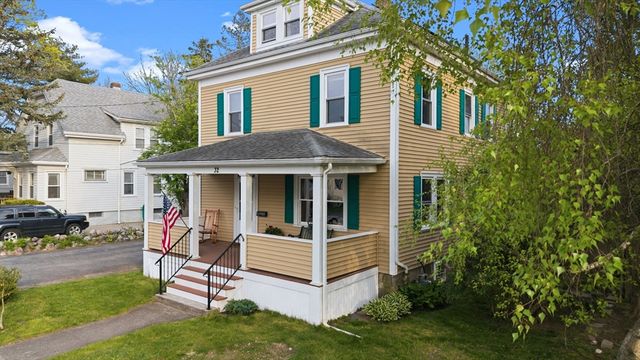 32 Milton St, New Bedford, MA 02740