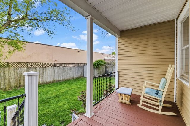 32 Milton St, New Bedford, MA 02740