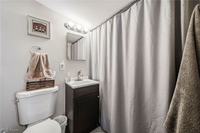 101 E 238th Street, Euclid, OH 44123