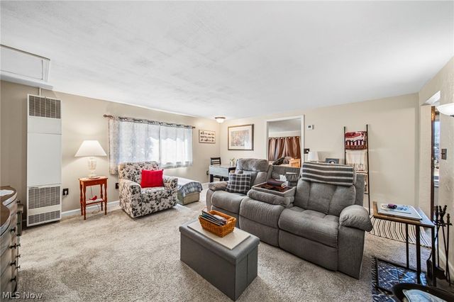 101 E 238th Street, Euclid, OH 44123