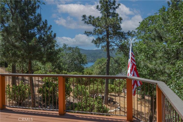 28710 Bryce, Lake Arrowhead, CA 92352