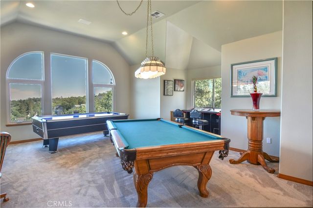 28710 Bryce, Lake Arrowhead, CA 92352