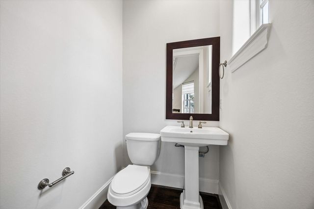 2725 Cohn Garden, Houston, TX 77007