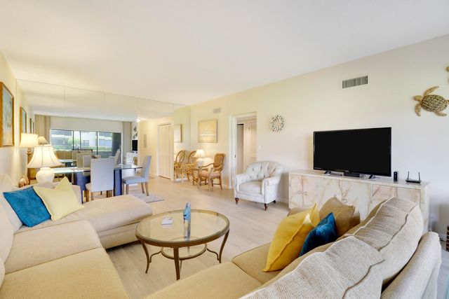 275 S Beach Road, Tequesta, FL 33469