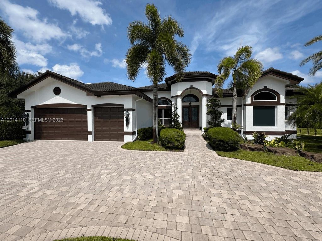 3424 Belmont Ter, Davie, FL 33328