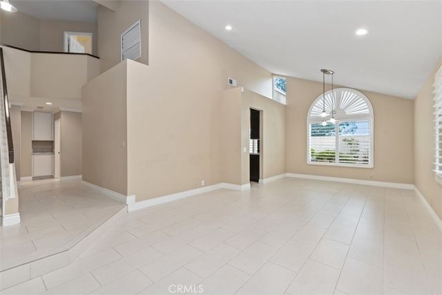 1 Santa Catrina, Rancho Santa Margarita, CA 92688