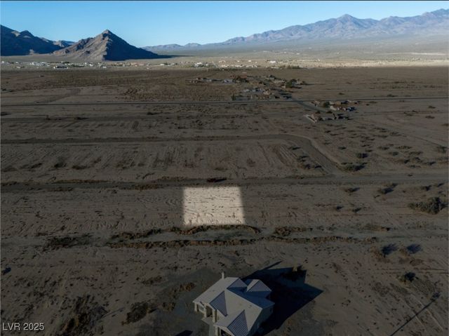 1541 West Fuego Lane, Pahrump, NV 89060