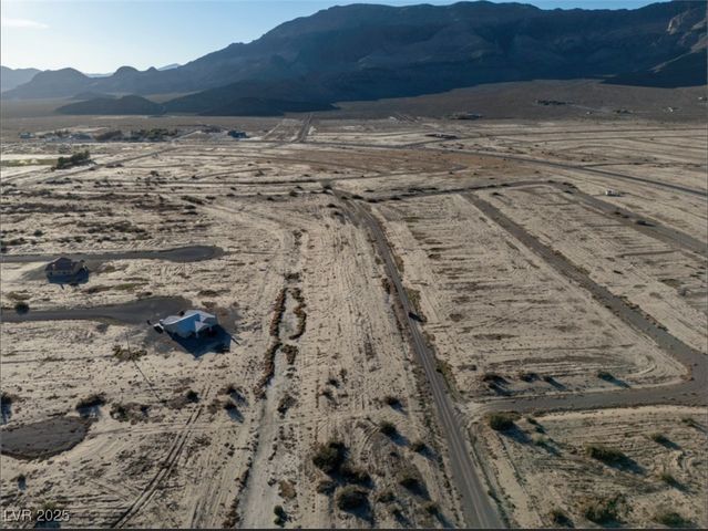 1541 West Fuego Lane, Pahrump, NV 89060