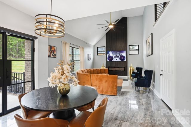 8508 Max Meadows Drive, Charlotte, NC 28227