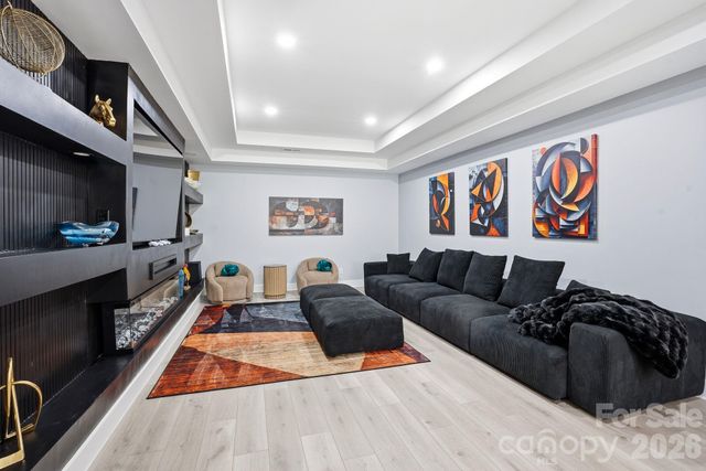 8508 Max Meadows Drive, Charlotte, NC 28227
