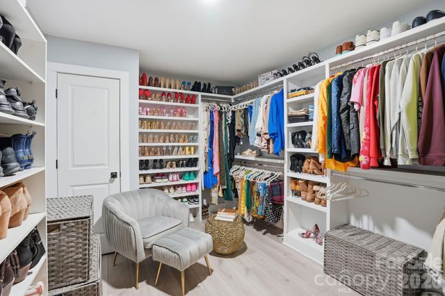 8508 Max Meadows Drive, Charlotte, NC 28227
