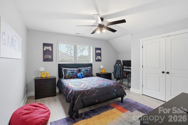 8508 Max Meadows Drive, Charlotte, NC 28227