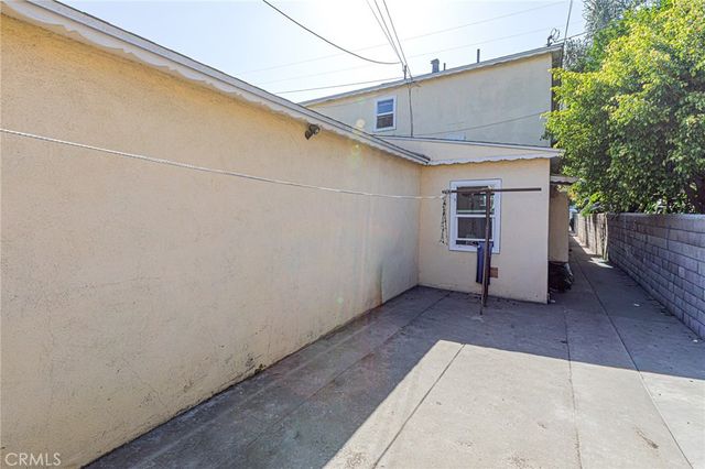 8480 Virginia, South Gate, CA 90280