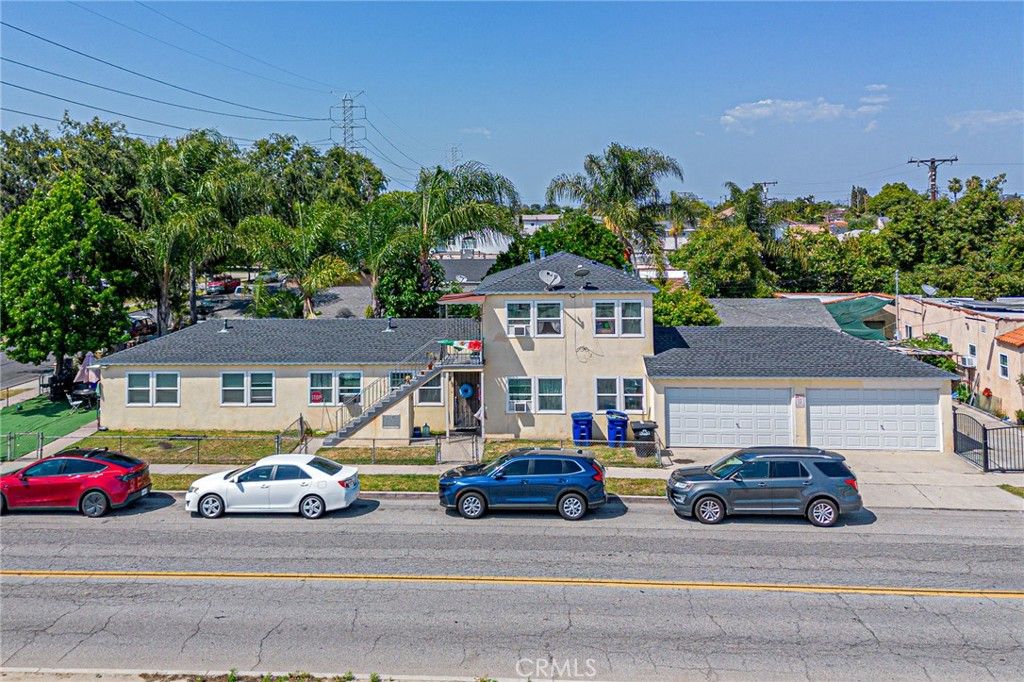 8480 Virginia, South Gate, CA 90280