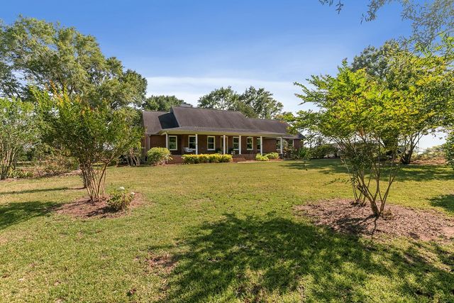 216 Private Road 1428, Enterprise, AL 36330