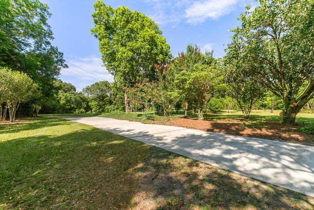 216 Private Road 1428, Enterprise, AL 36330