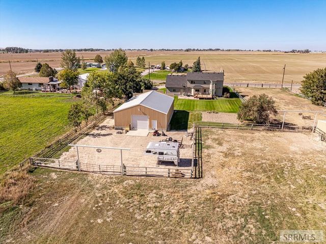 12568 N Hawthorne Road, Chubbuck, ID 83202