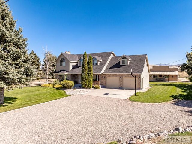 12568 N Hawthorne Road, Chubbuck, ID 83202