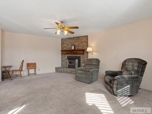 12568 N Hawthorne Road, Chubbuck, ID 83202