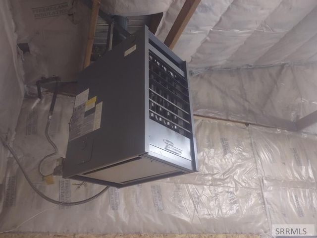 12568 N Hawthorne Road, Chubbuck, ID 83202