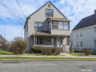 250 Summerfield Avenue 3rd Floor, Bridgeport, CT 06610