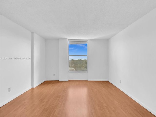 2020 NE 135th Street 601, North Miami, FL 33181