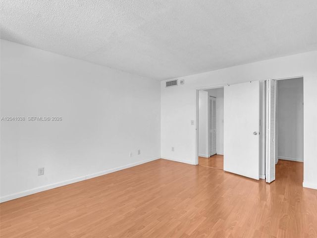 2020 NE 135th Street 601, North Miami, FL 33181
