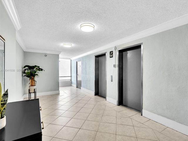 2020 NE 135th Street 601, North Miami, FL 33181