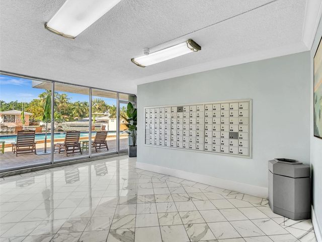 2020 NE 135th Street 601, North Miami, FL 33181