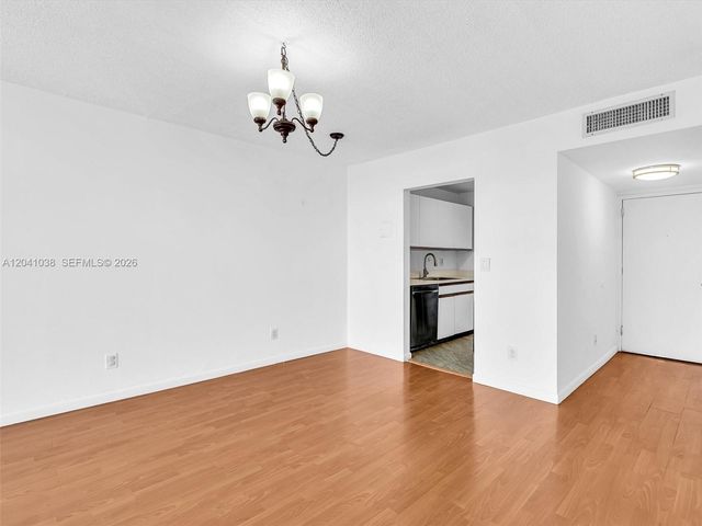 2020 NE 135th Street 601, North Miami, FL 33181