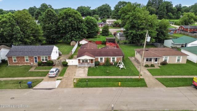 6197 Jeffrey Dr, Louisville, KY 40258