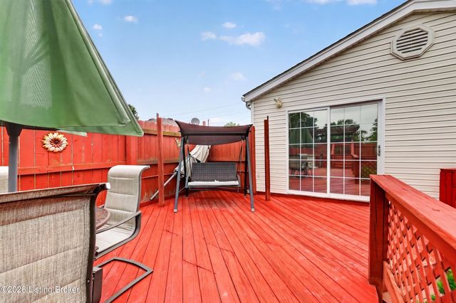 6197 Jeffrey Dr, Louisville, KY 40258