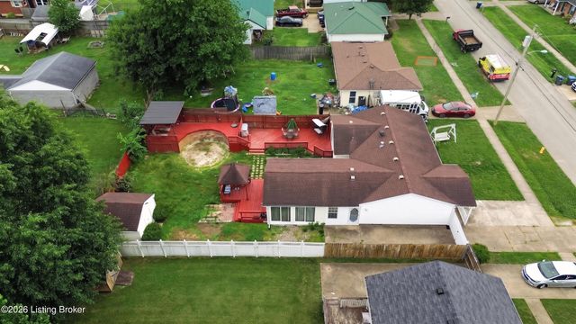 6197 Jeffrey Dr, Louisville, KY 40258
