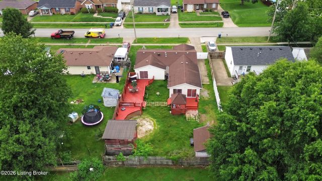 6197 Jeffrey Dr, Louisville, KY 40258