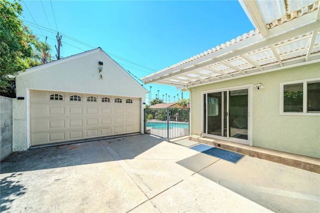 1554 Raymond Avenue, Glendale, CA 91201