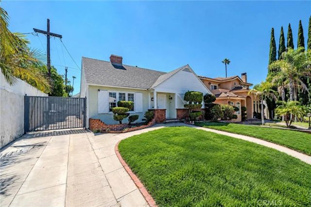 1554 Raymond Avenue, Glendale, CA 91201