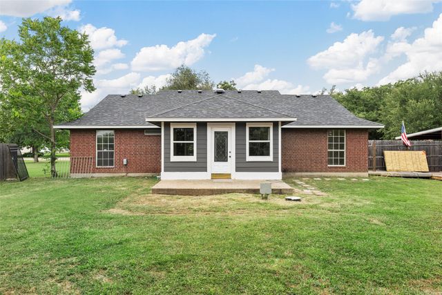 943 Randy Drive, Woodway, TX 76712